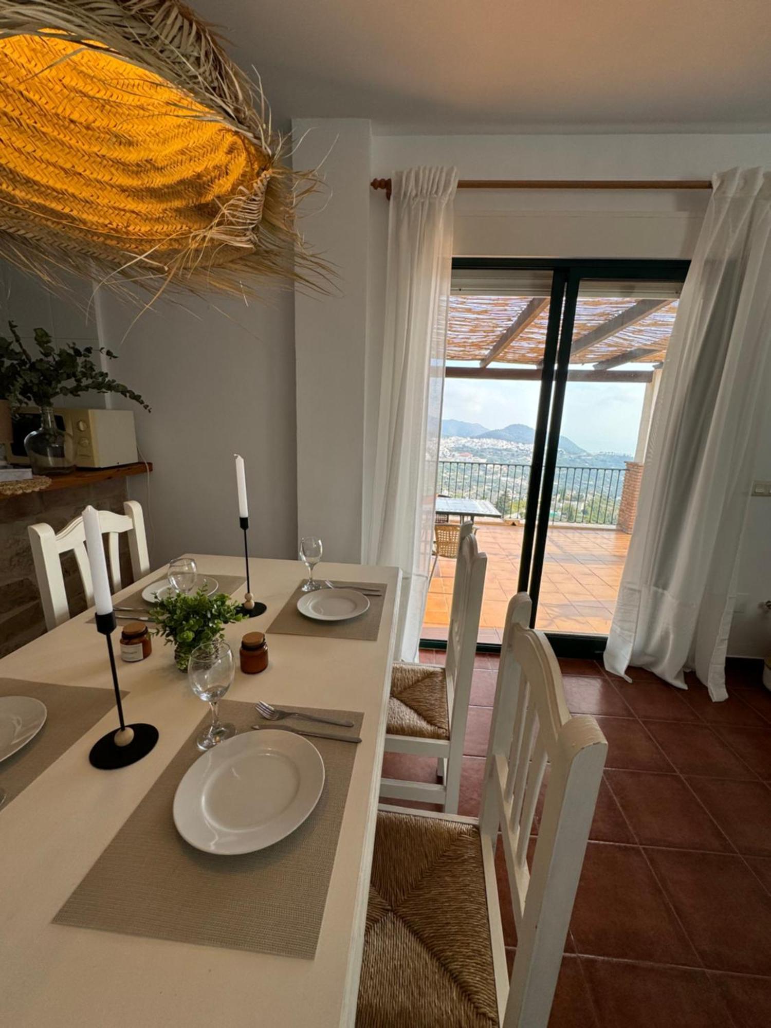 Villa En Frigiliana Con Piscina, Jacuzzi Y Espectaculares Vistas Exterior photo