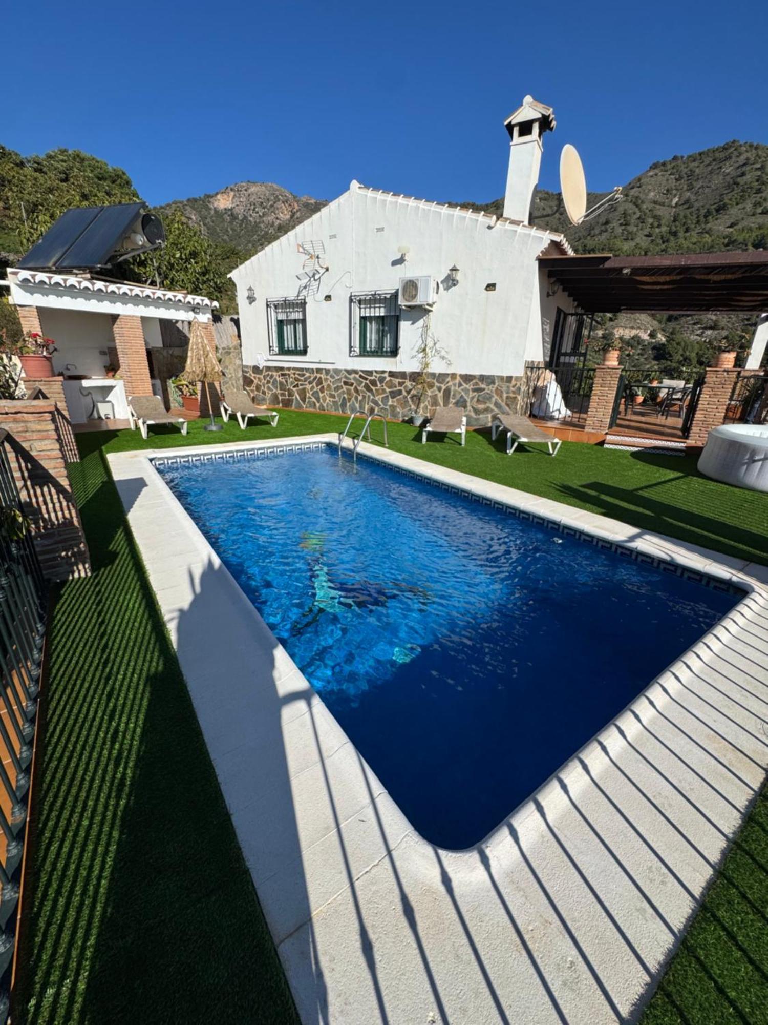 Villa En Frigiliana Con Piscina, Jacuzzi Y Espectaculares Vistas Exterior photo